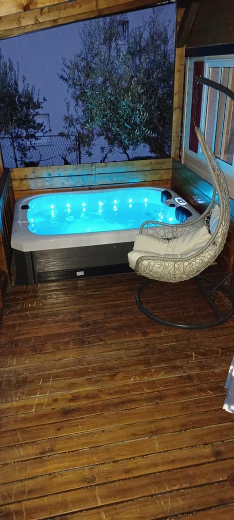 Hot Tub