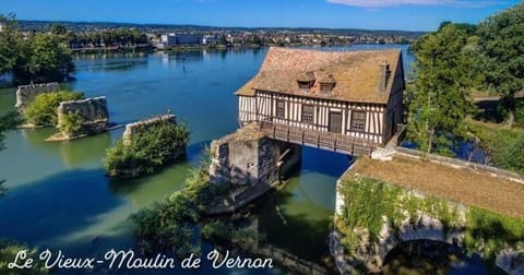 Appartement charmant à Vernon tout près de Giverny Apartment in Vernon