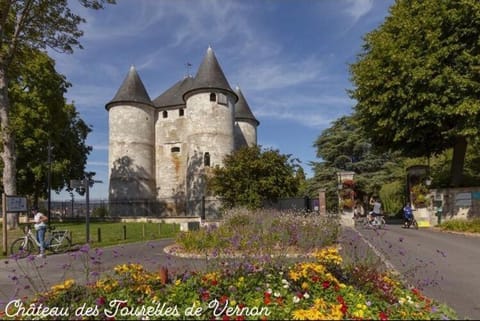 Appartement charmant à Vernon tout près de Giverny Apartment in Vernon