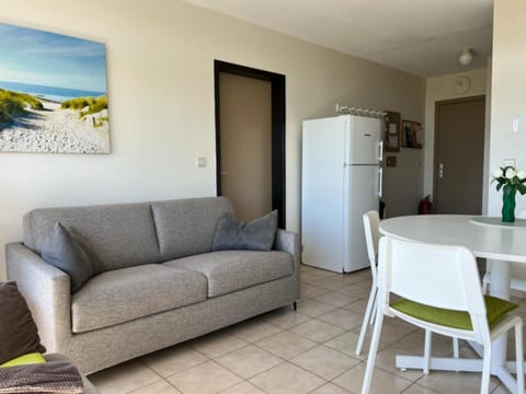 Appartement Residentie Astrid met private parking Apartment in Bredene