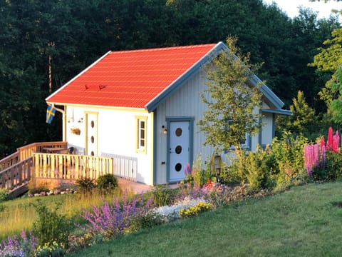 Property building, Breakfast