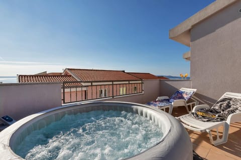 Penthaus Stipe Apartment in Makarska