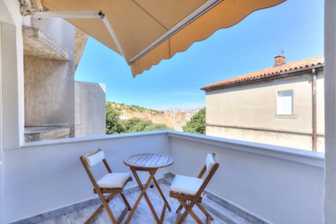 Balcony/Terrace, Seating area