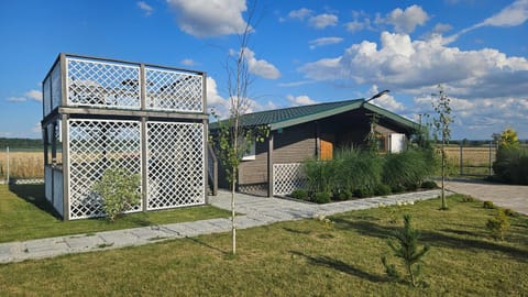 Property building, Natural landscape, Garden, Garden view