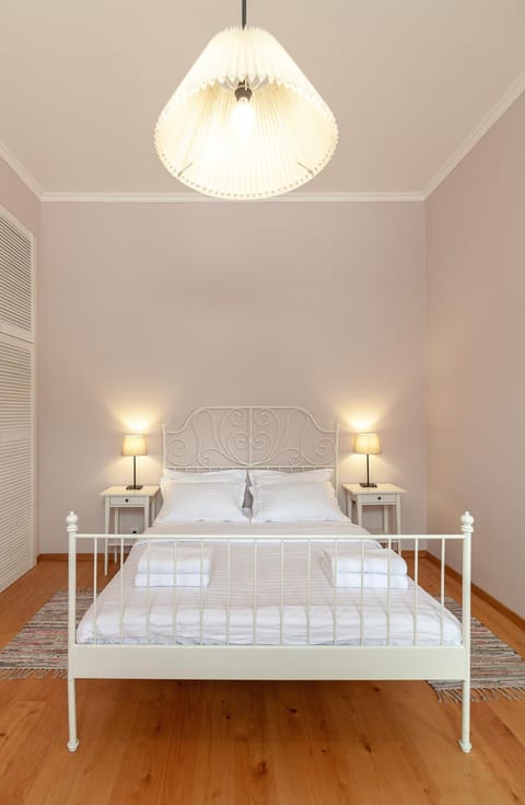 Property building, Bedroom