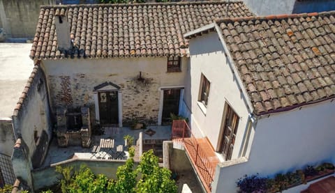 Property building, Bird's eye view