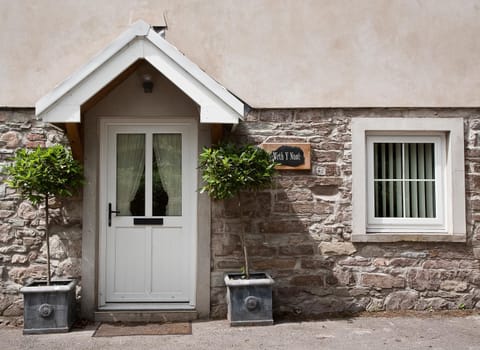 Facade/entrance