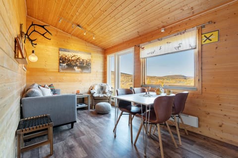 Natural landscape, Living room
