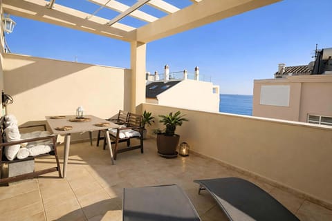Day, View (from property/room), Balcony/Terrace, Dining area, Sea view, Sea view, sunbed