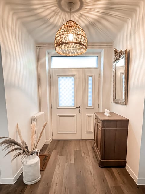 Facade/entrance, storage