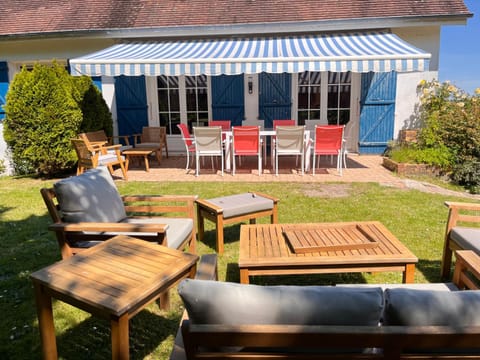 Honfleur - grande maison familiale avec jardin House in Honfleur