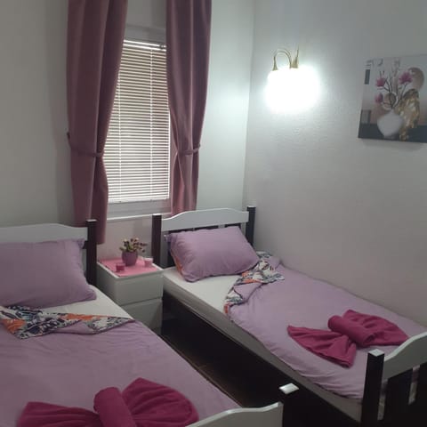 Apartman Lana, Jezero Apartment in Serbia