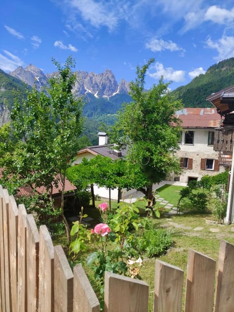 Garden, Garden view