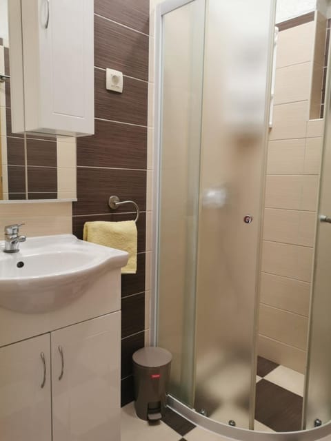 Apartman Ante Apartment in Brela