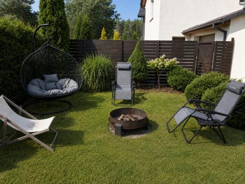 Patio, Seating area, Garden view, sunbed