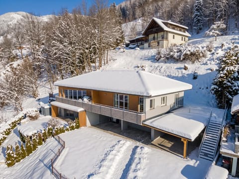 Property building, Winter