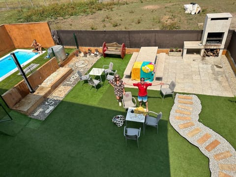 Property building, Garden view
