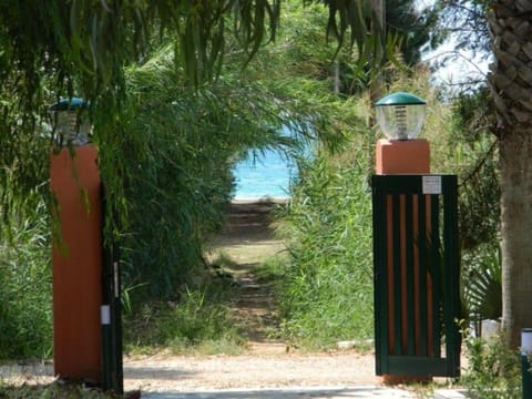 Stefania Sun Apartments Apartment in Nikiti