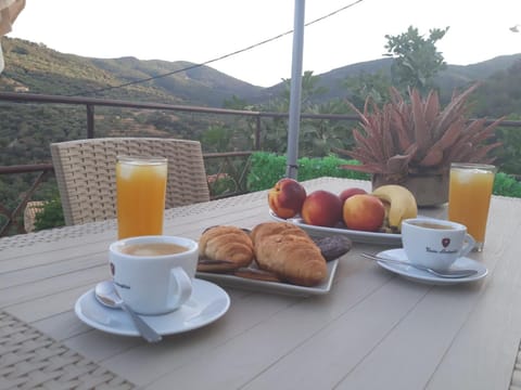 Panagiotas House House in Islands