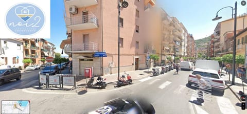 Property building, Neighbourhood