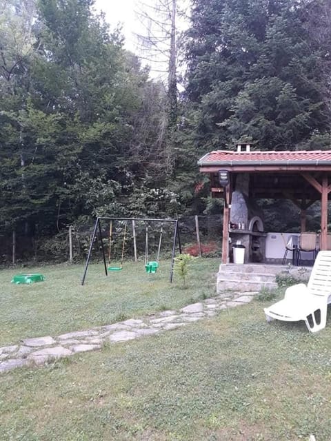 Къща за гости Вила Отдих Vila Otdih Villa in Gabrovo, Bulgaria