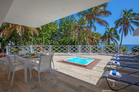 Hot Tub, Hot Tub, Balcony/Terrace, Sea view, Sea view
