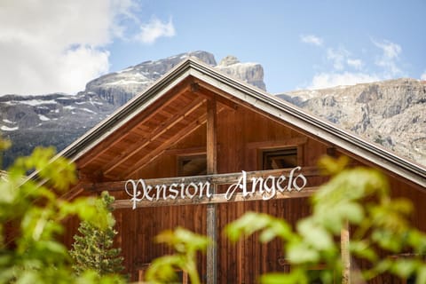 Pension Angelo Bed and Breakfast in Corvara
