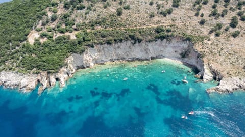 Villa e Olsi Kacupaj Apartment in Sarandë