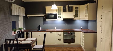 Apartament Leśna z tarasem Apartment in Pomeranian Voivodeship