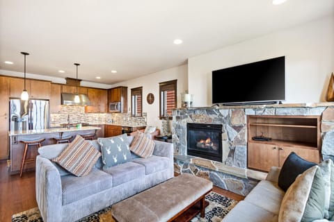 Mountainside Chalet House in Idaho