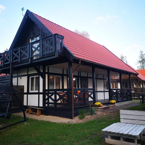 Property building, Facade/entrance, Garden