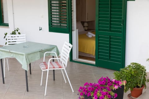 Apartman Dese za 2 osobe Apartment in Tučepi