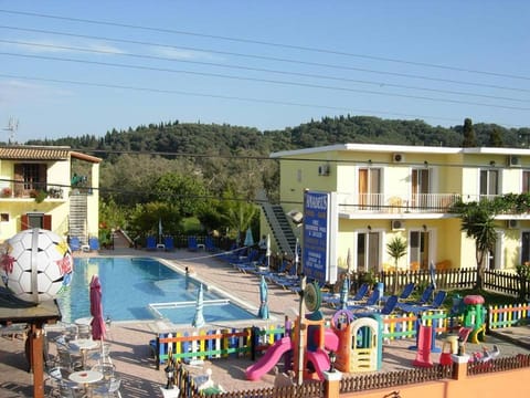 Amadeus Hawaii Apartments & Studios Apartment in Corfu, Greece