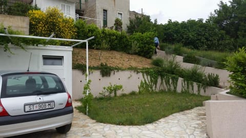 Apartman Nela Apartment in Brela