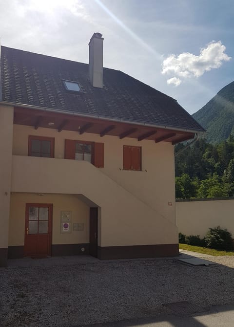 Apartma 64 Apartment in Bovec