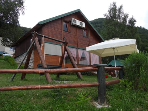 Etno selo ŽURIĆ Chalet in Montenegro