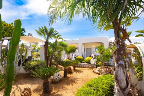 Garden, Garden view