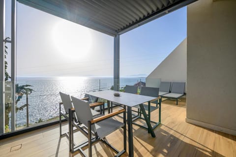 Balcony/Terrace, Dining area, Sea view