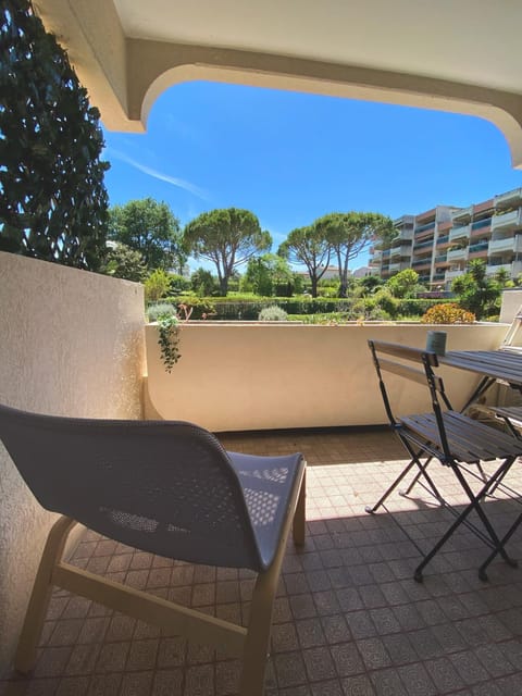 Balcony/Terrace, Balcony/Terrace