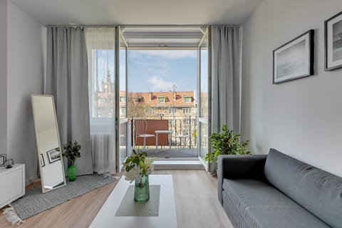 View (from property/room), Balcony/Terrace, Living room, Seating area