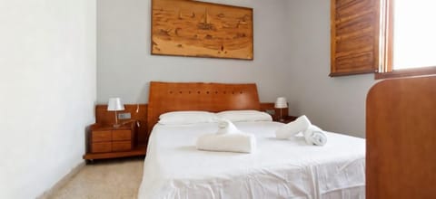 The Beach House Denia -- Casa en primera línea de playa - Denia House in Safor