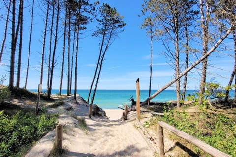 Apartamenty 7 Dębów nad morzem Apartment in West Pomeranian Voivodeship, Poland