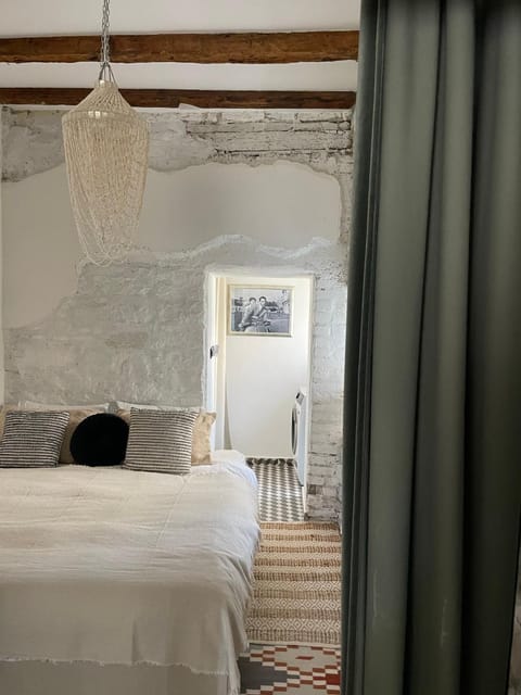 The Bungalow by the Sea in Historic Poreč Old City Apartment in Poreč