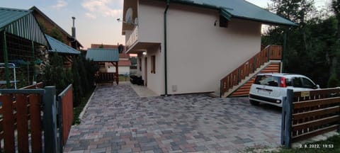 Patio, Balcony/Terrace