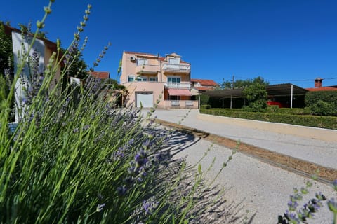 Apartmani MY PLACE Biograd Apartment in Biograd na Moru