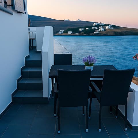 Balcony/Terrace, Seating area, Sea view