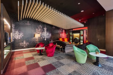 Communal lounge/ TV room, Coffee/tea facilities, Living room, Lounge or bar, Seating area