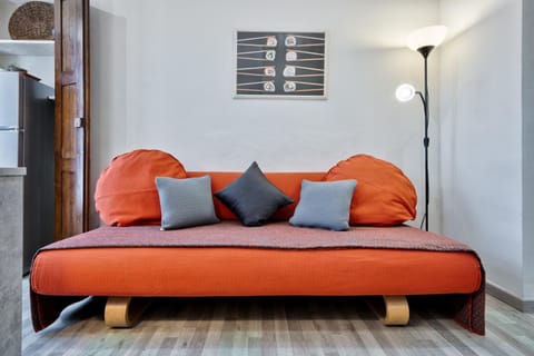 Bed, Seating area, Bedroom