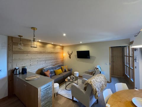 ARC 1950 Appartement de Standing rénové avec vue sur le Mont Blanc - Paradiski 5 Cristaux Apartment in Bourg-Saint-Maurice