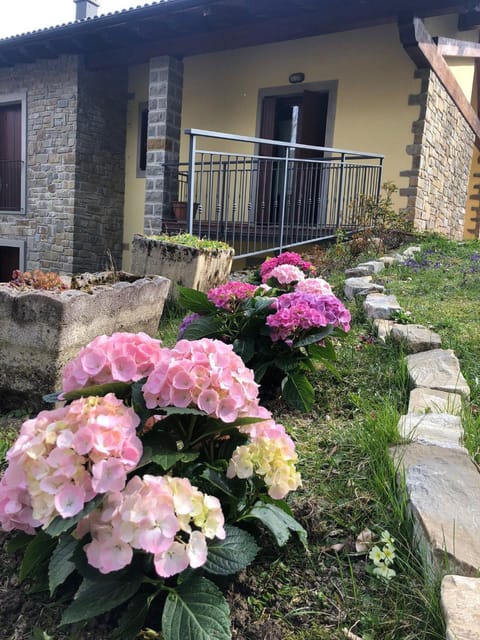 Property building, Spring, Garden